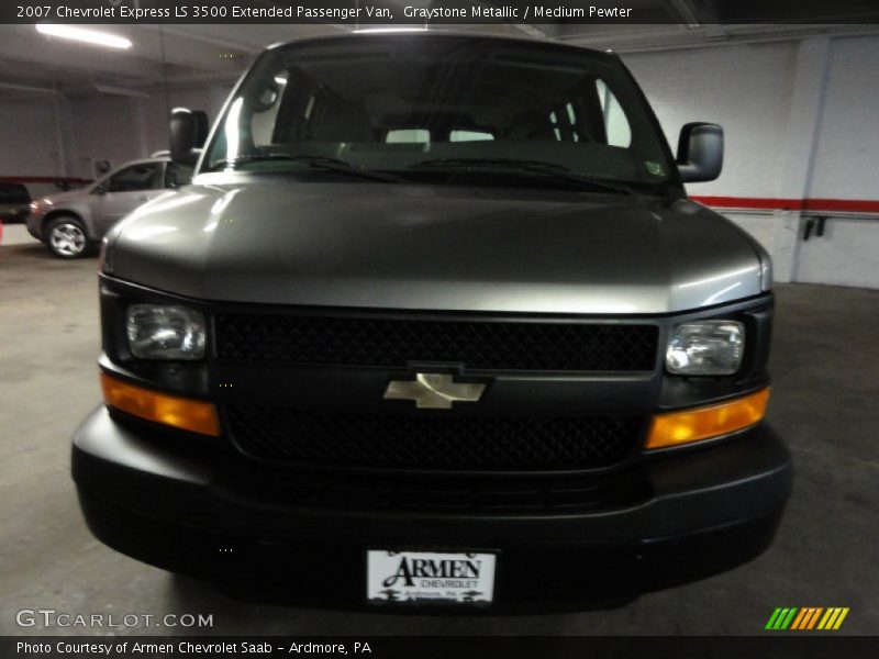 Graystone Metallic / Medium Pewter 2007 Chevrolet Express LS 3500 Extended Passenger Van