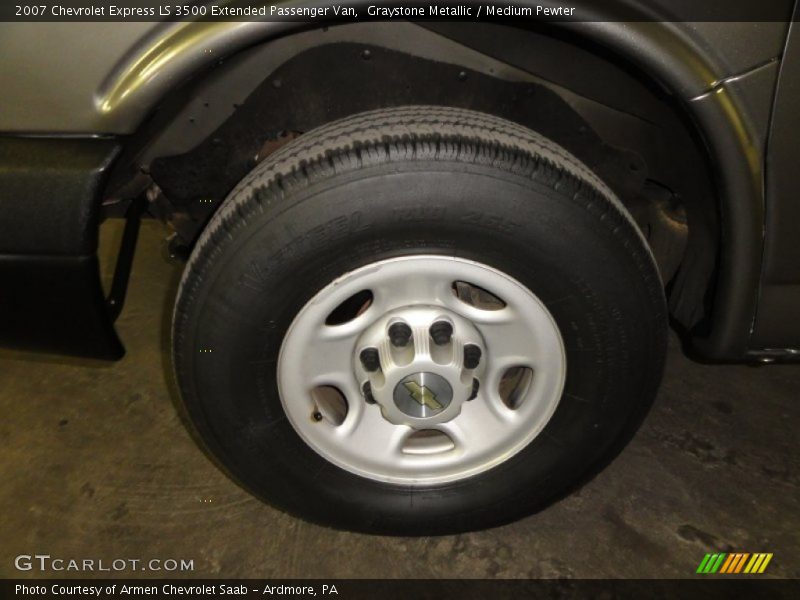 Graystone Metallic / Medium Pewter 2007 Chevrolet Express LS 3500 Extended Passenger Van