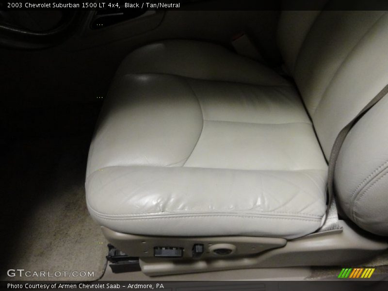Black / Tan/Neutral 2003 Chevrolet Suburban 1500 LT 4x4