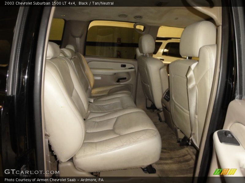 Black / Tan/Neutral 2003 Chevrolet Suburban 1500 LT 4x4