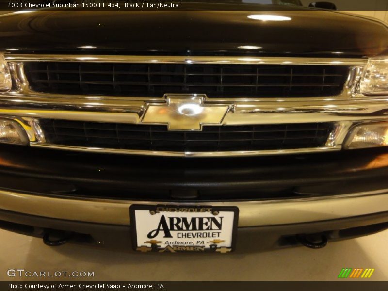 Black / Tan/Neutral 2003 Chevrolet Suburban 1500 LT 4x4
