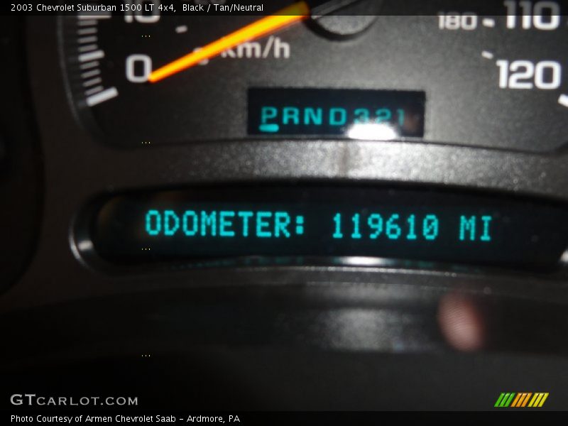 Black / Tan/Neutral 2003 Chevrolet Suburban 1500 LT 4x4