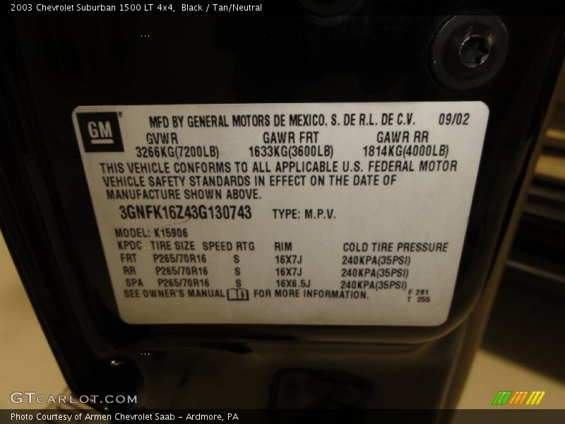 Black / Tan/Neutral 2003 Chevrolet Suburban 1500 LT 4x4