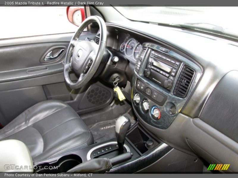  2006 Tribute s Dark Flint Gray Interior