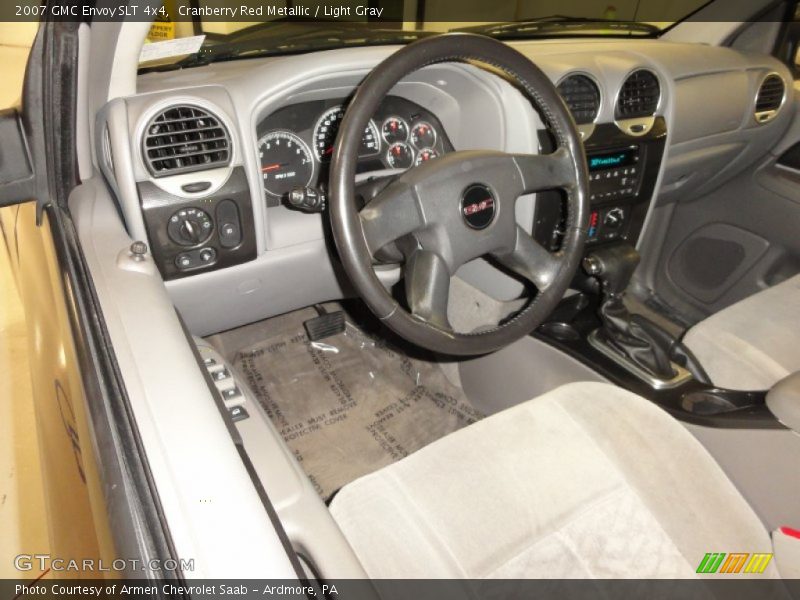 Cranberry Red Metallic / Light Gray 2007 GMC Envoy SLT 4x4