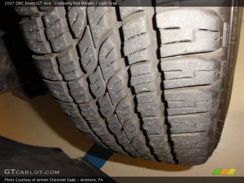 Cranberry Red Metallic / Light Gray 2007 GMC Envoy SLT 4x4