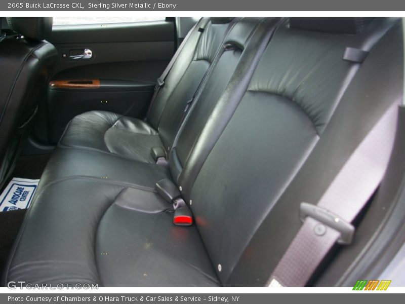 Sterling Silver Metallic / Ebony 2005 Buick LaCrosse CXL