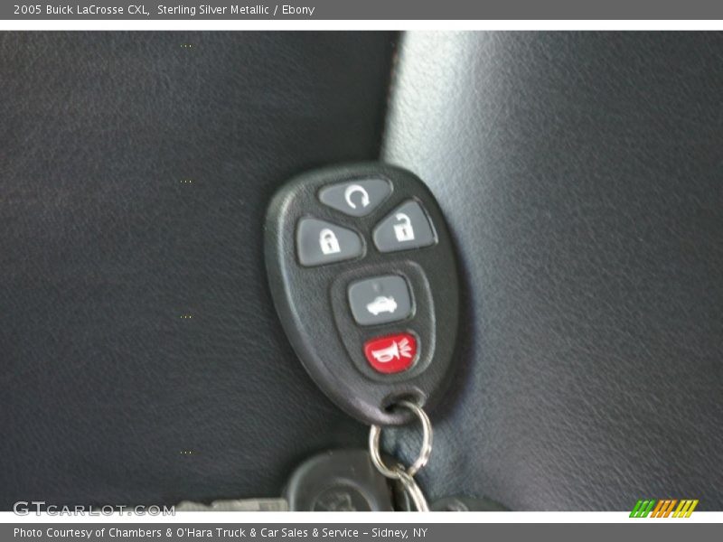 Sterling Silver Metallic / Ebony 2005 Buick LaCrosse CXL