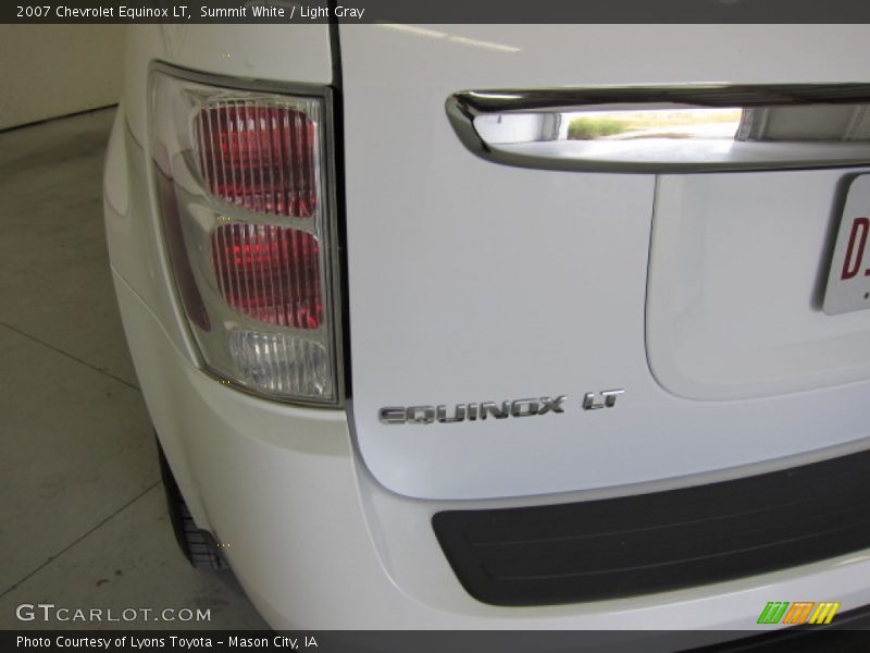 Summit White / Light Gray 2007 Chevrolet Equinox LT