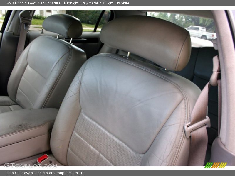 Midnight Grey Metallic / Light Graphite 1998 Lincoln Town Car Signature