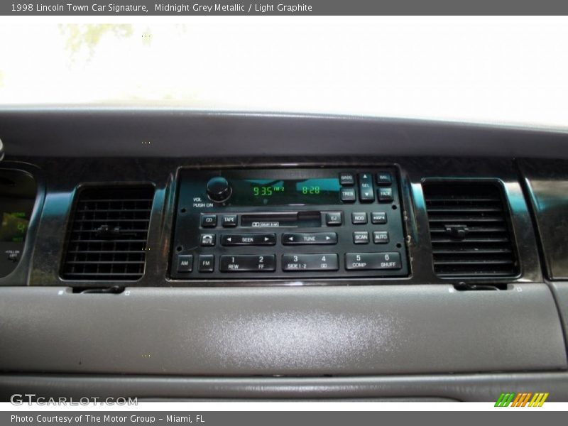 Midnight Grey Metallic / Light Graphite 1998 Lincoln Town Car Signature
