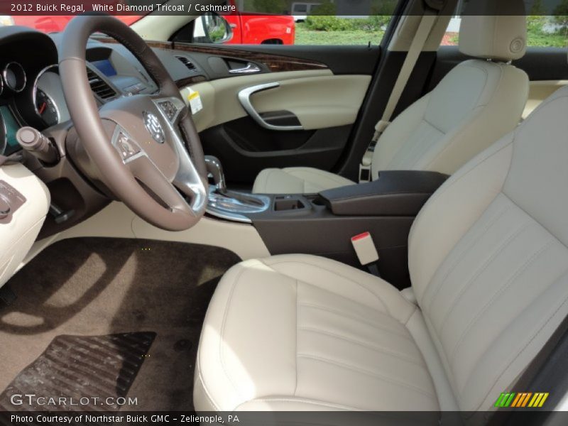 White Diamond Tricoat / Cashmere 2012 Buick Regal