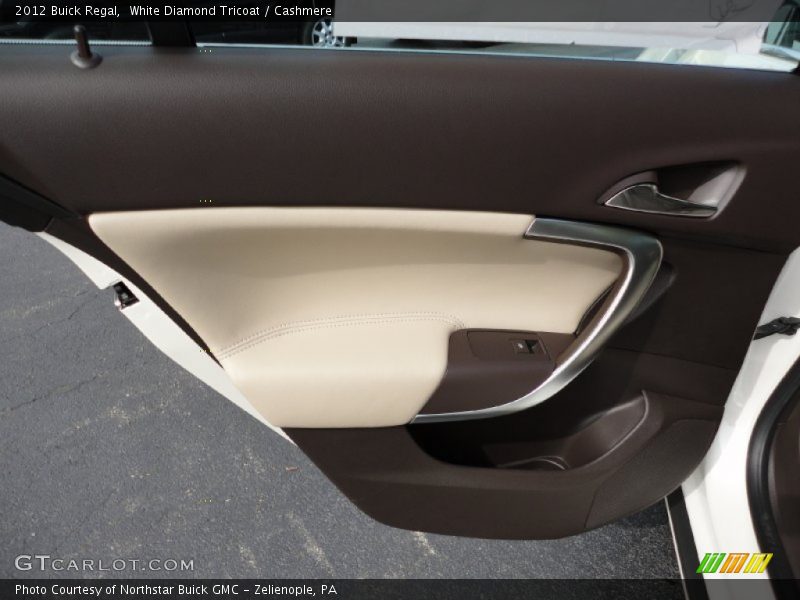 White Diamond Tricoat / Cashmere 2012 Buick Regal
