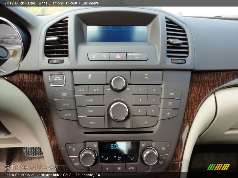 White Diamond Tricoat / Cashmere 2012 Buick Regal