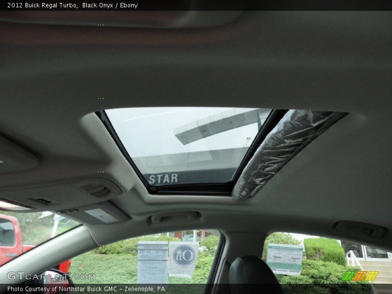Black Onyx / Ebony 2012 Buick Regal Turbo