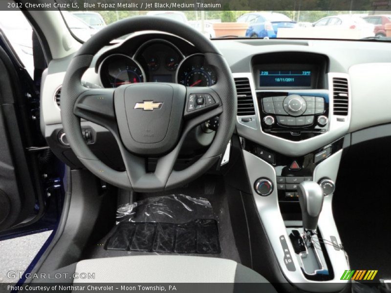 Blue Topaz Metallic / Jet Black/Medium Titanium 2012 Chevrolet Cruze LS