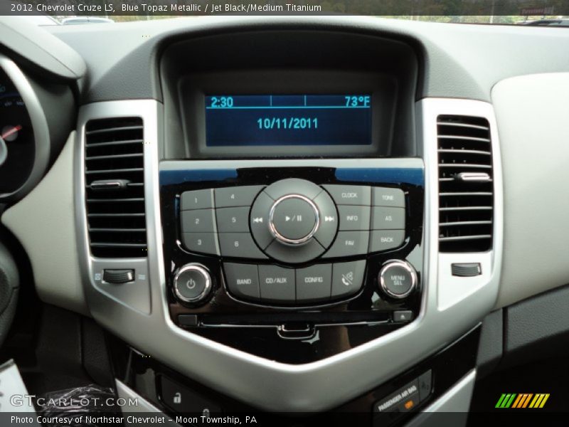 Blue Topaz Metallic / Jet Black/Medium Titanium 2012 Chevrolet Cruze LS