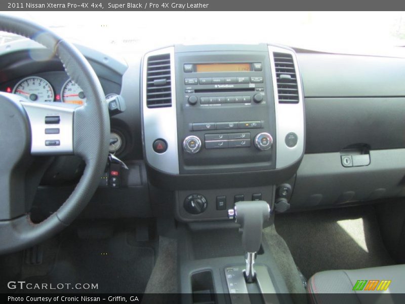 Super Black / Pro 4X Gray Leather 2011 Nissan Xterra Pro-4X 4x4