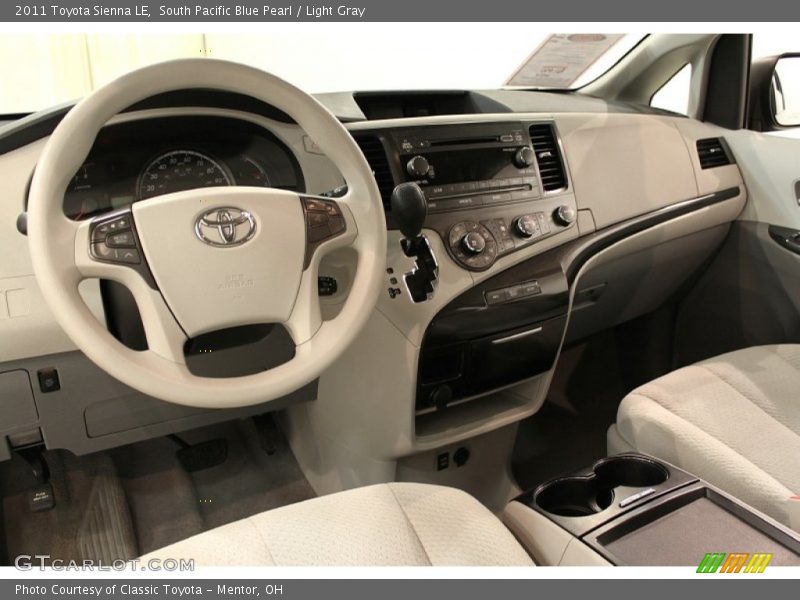 South Pacific Blue Pearl / Light Gray 2011 Toyota Sienna LE