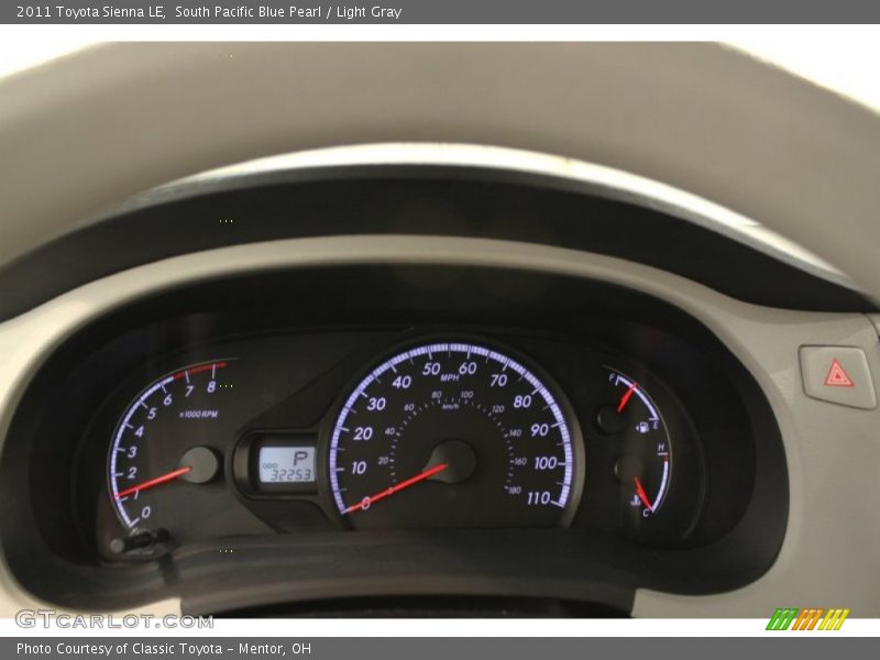 South Pacific Blue Pearl / Light Gray 2011 Toyota Sienna LE