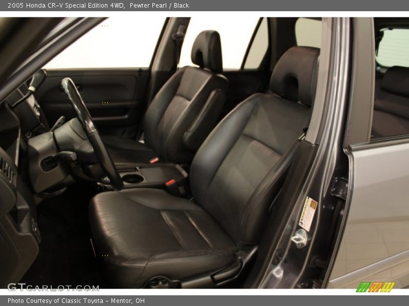 Pewter Pearl / Black 2005 Honda CR-V Special Edition 4WD