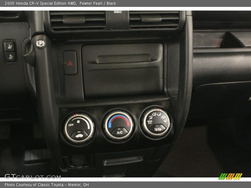 Pewter Pearl / Black 2005 Honda CR-V Special Edition 4WD