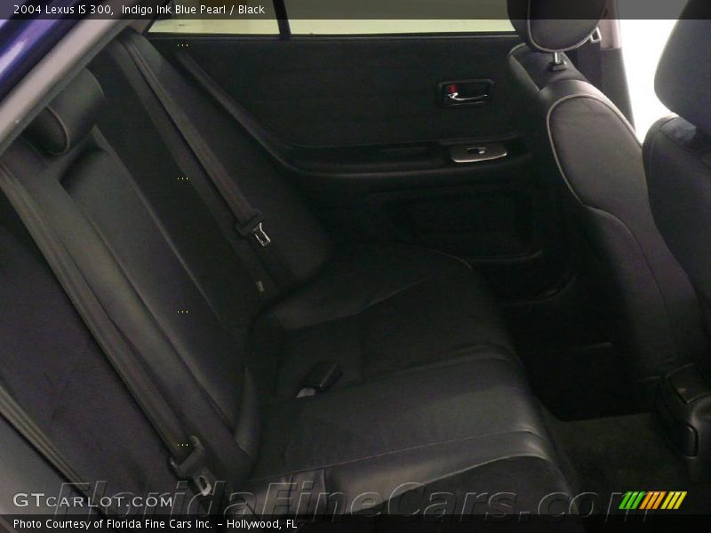 Indigo Ink Blue Pearl / Black 2004 Lexus IS 300