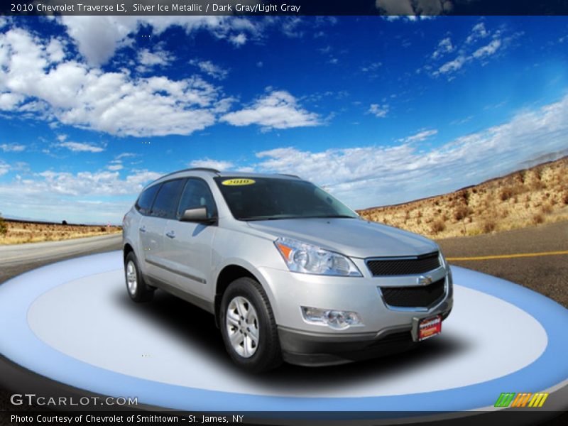 Silver Ice Metallic / Dark Gray/Light Gray 2010 Chevrolet Traverse LS