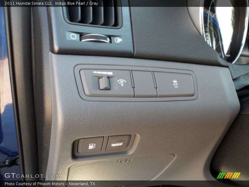 Indigo Blue Pearl / Gray 2011 Hyundai Sonata GLS