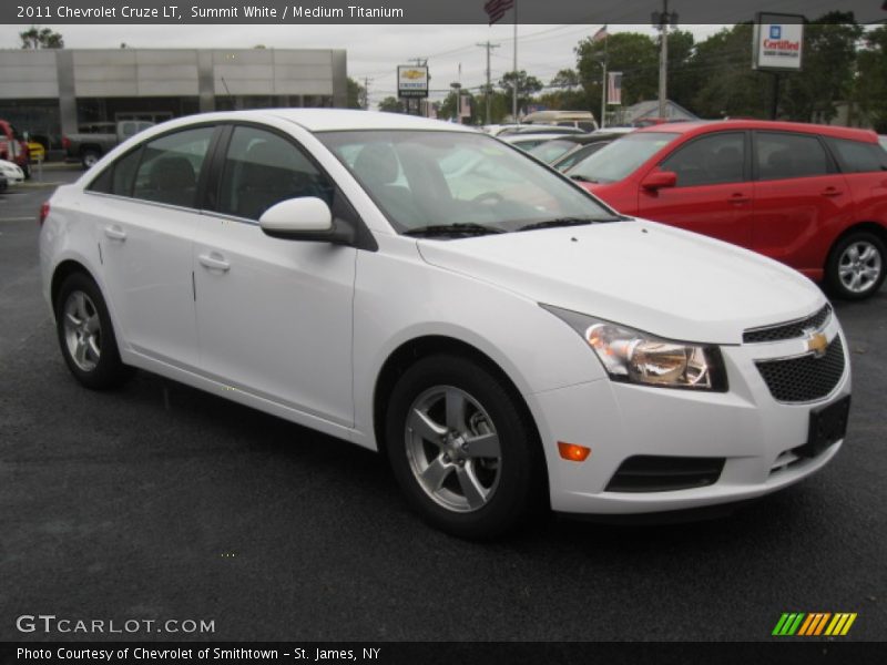 Summit White / Medium Titanium 2011 Chevrolet Cruze LT