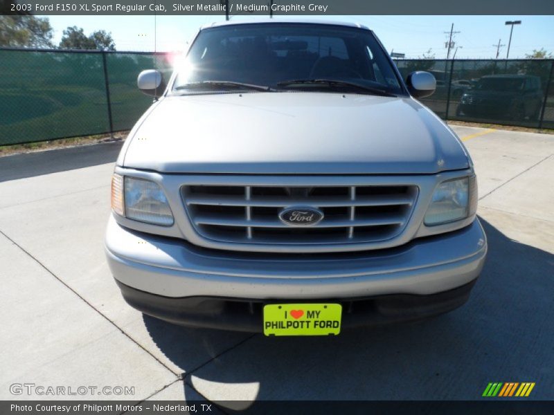 Silver Metallic / Medium Graphite Grey 2003 Ford F150 XL Sport Regular Cab