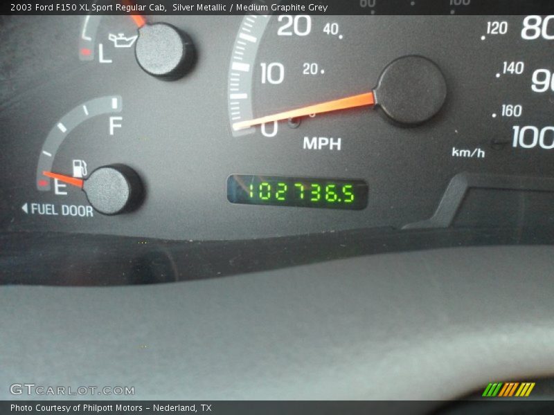 Silver Metallic / Medium Graphite Grey 2003 Ford F150 XL Sport Regular Cab
