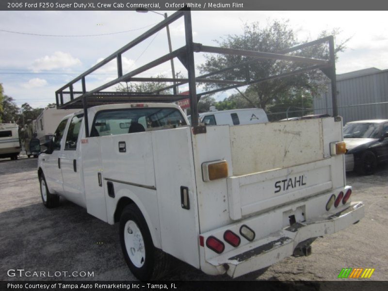 Oxford White / Medium Flint 2006 Ford F250 Super Duty XL Crew Cab Commercial