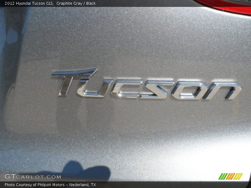  2012 Tucson GLS Logo