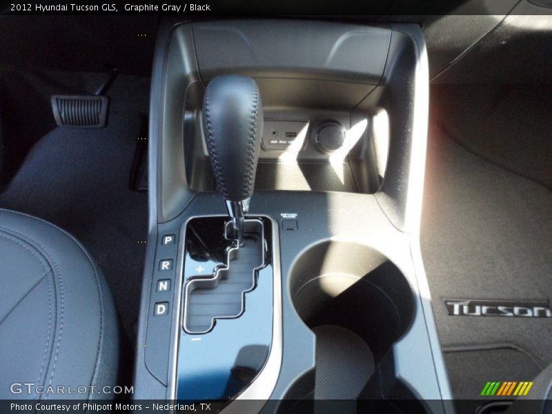  2012 Tucson GLS 6 Speed SHIFTRONIC Automatic Shifter