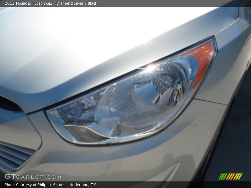 Diamond Silver / Black 2012 Hyundai Tucson GLS