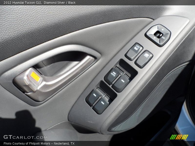 Diamond Silver / Black 2012 Hyundai Tucson GLS
