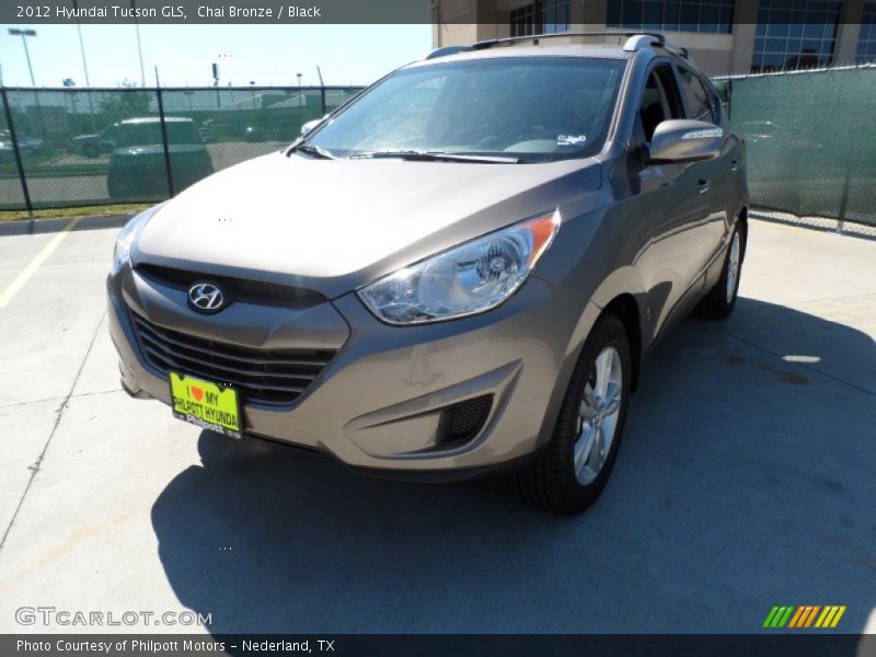 Front 3/4 View of 2012 Tucson GLS