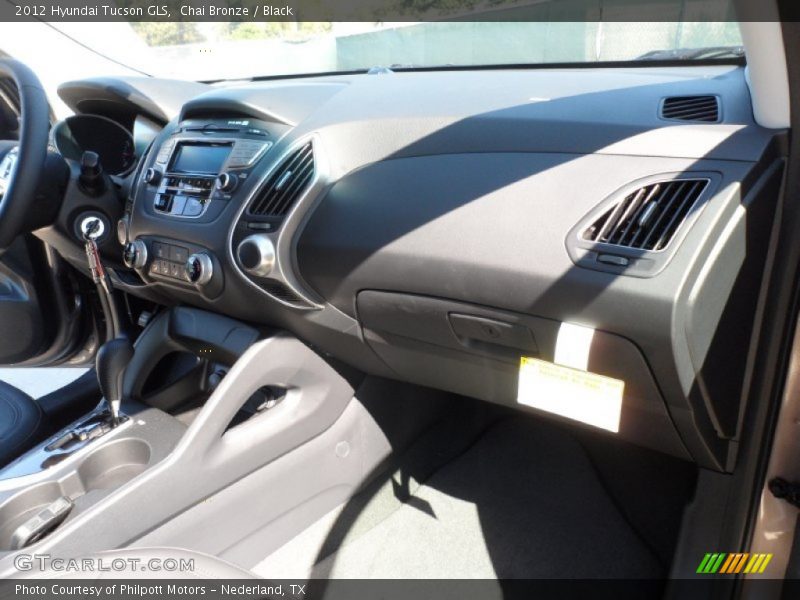 Chai Bronze / Black 2012 Hyundai Tucson GLS