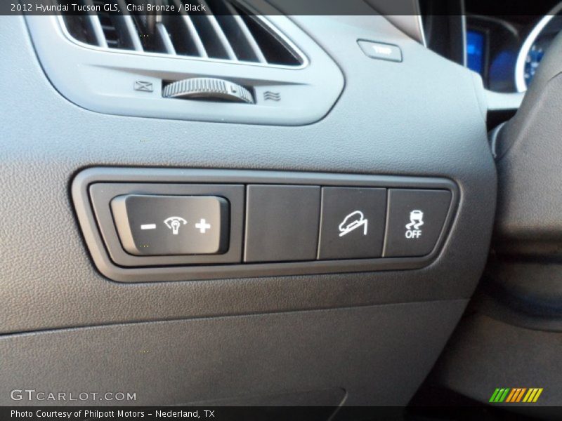 Chai Bronze / Black 2012 Hyundai Tucson GLS