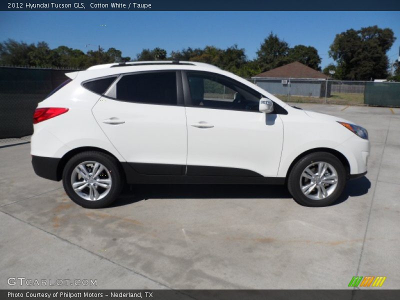  2012 Tucson GLS Cotton White