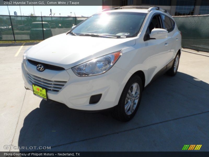 Cotton White / Taupe 2012 Hyundai Tucson GLS