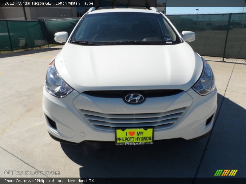 Cotton White / Taupe 2012 Hyundai Tucson GLS