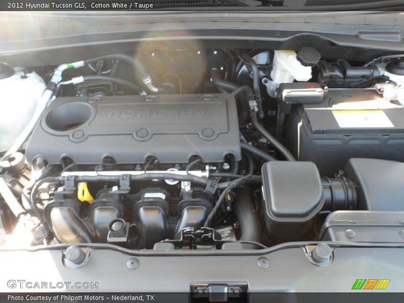 Cotton White / Taupe 2012 Hyundai Tucson GLS