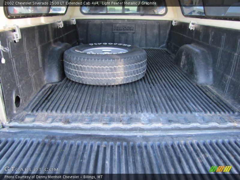 Light Pewter Metallic / Graphite 2002 Chevrolet Silverado 2500 LT Extended Cab 4x4