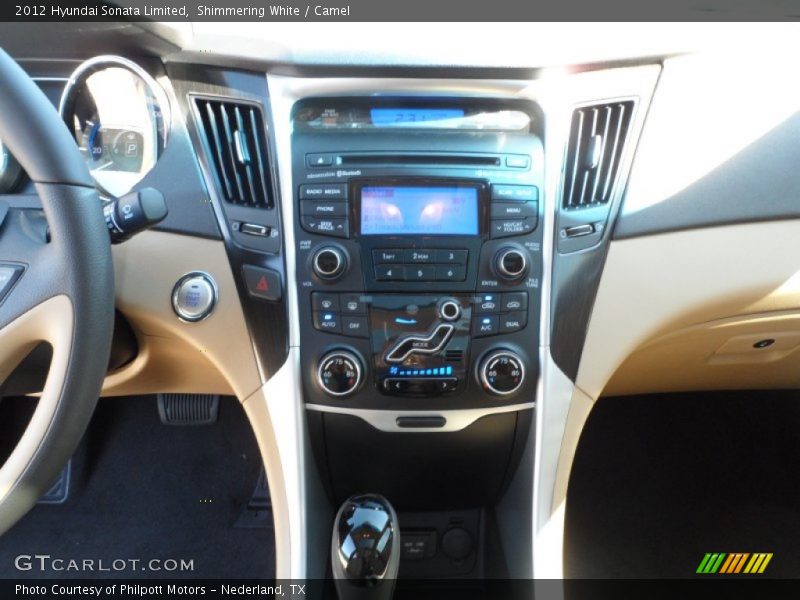 Dashboard of 2012 Sonata Limited