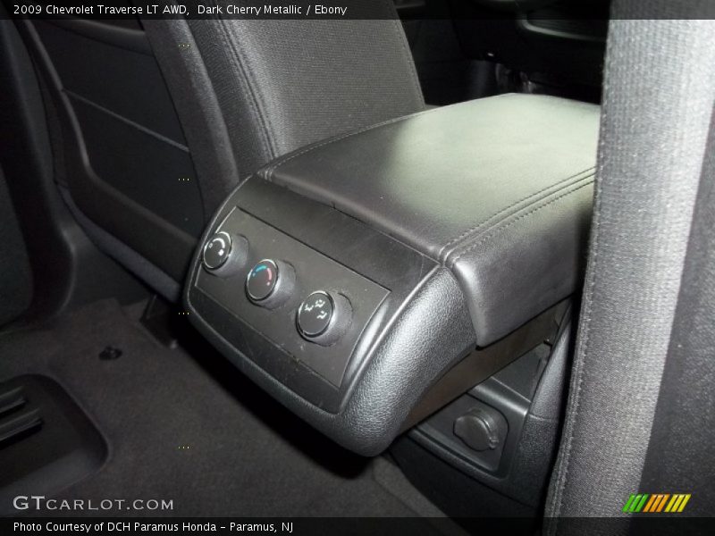 Dark Cherry Metallic / Ebony 2009 Chevrolet Traverse LT AWD
