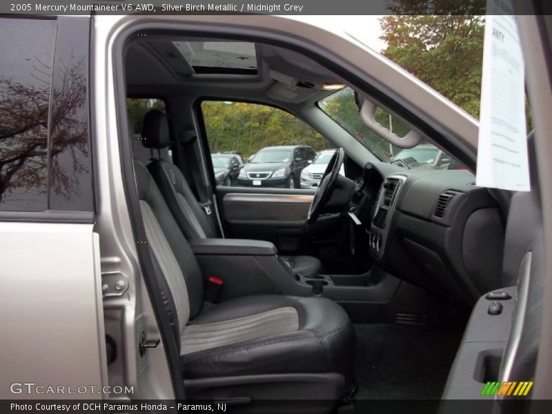 Silver Birch Metallic / Midnight Grey 2005 Mercury Mountaineer V6 AWD