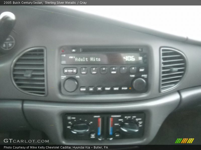 Sterling Silver Metallic / Gray 2005 Buick Century Sedan
