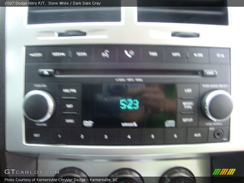 Stone White / Dark Slate Gray 2007 Dodge Nitro R/T